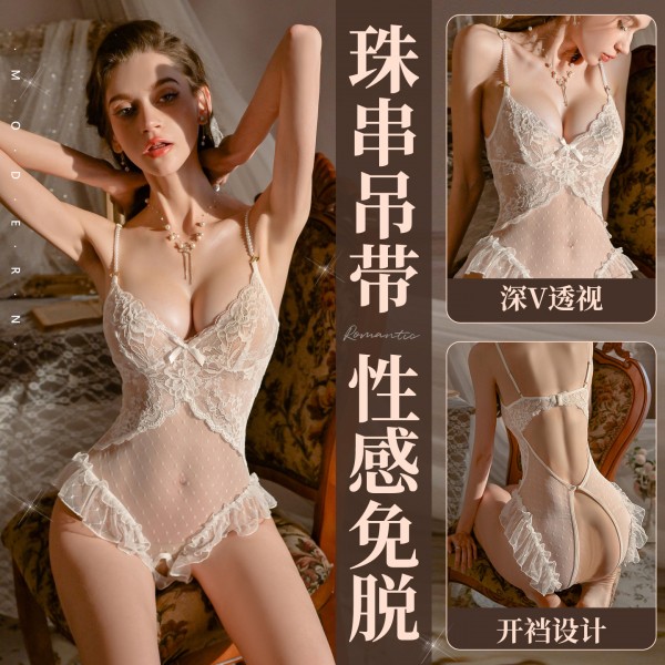 霏慕 法式蕾丝珍珠开裆连体衣7051