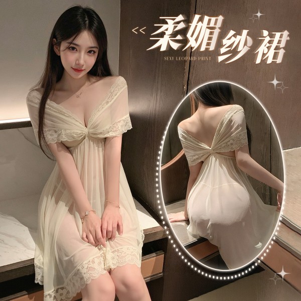 霏慕 柔媚蝴蝶结一字肩连衣裙zy140